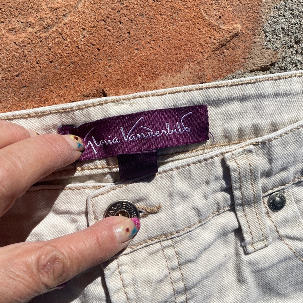 Lady’s jeans Gloria Vanderbilt